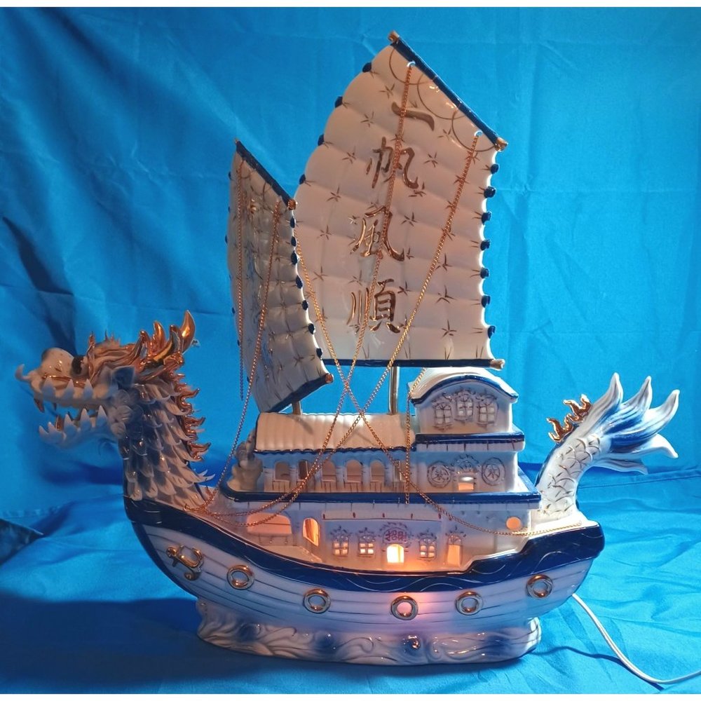 Chinese Porcelain Dragon Boat  Ship Lighted Sculpture TV  Lamp  24K Gold Vintage - Picture 4 of 16